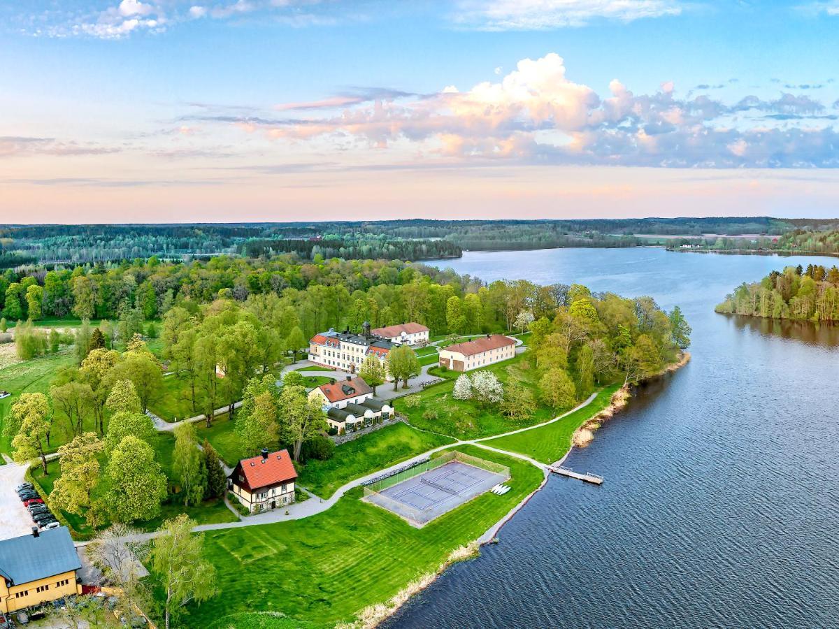 Soedertuna Slott Гнеста Экстерьер фото