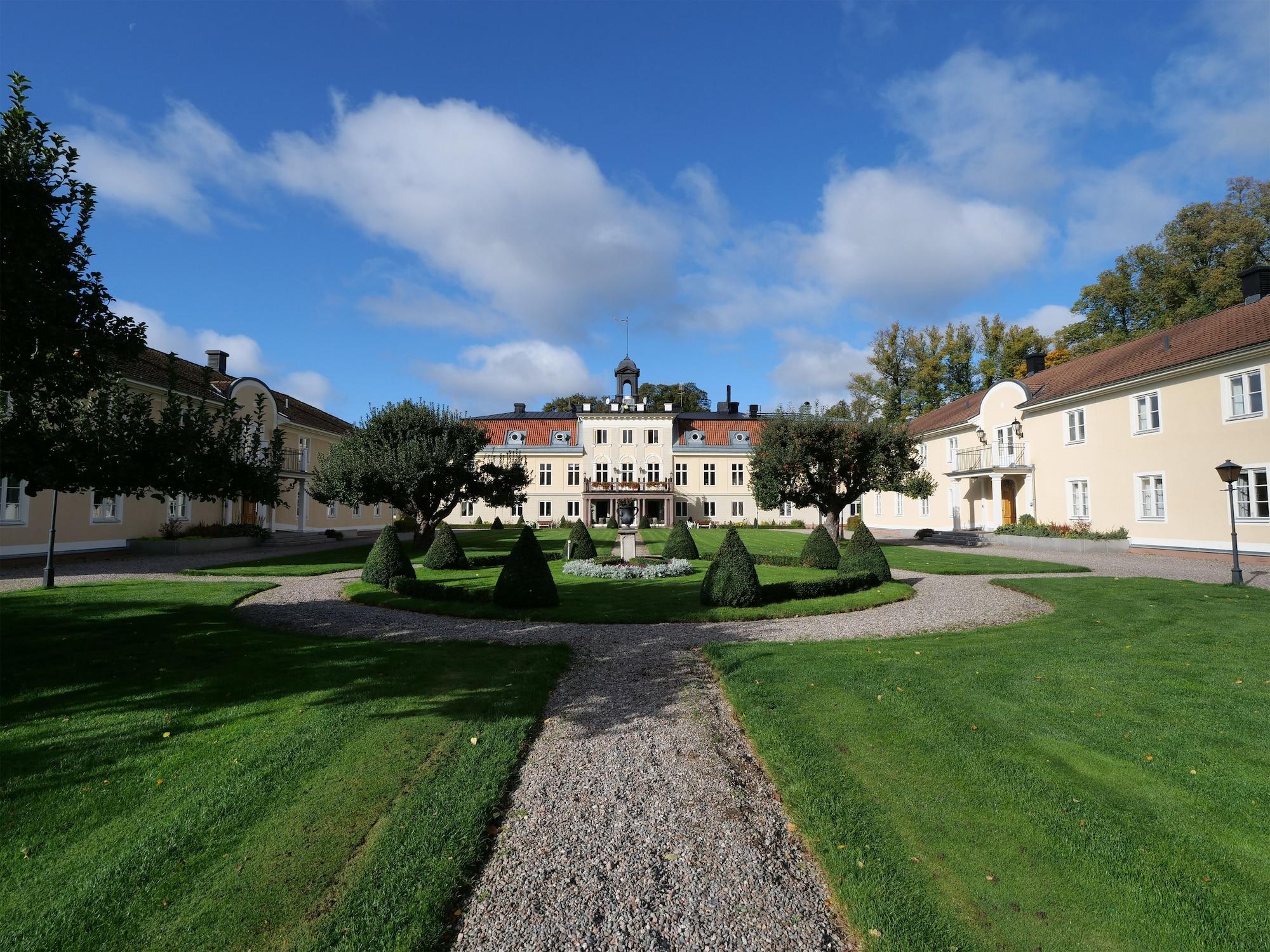 Soedertuna Slott Гнеста Экстерьер фото